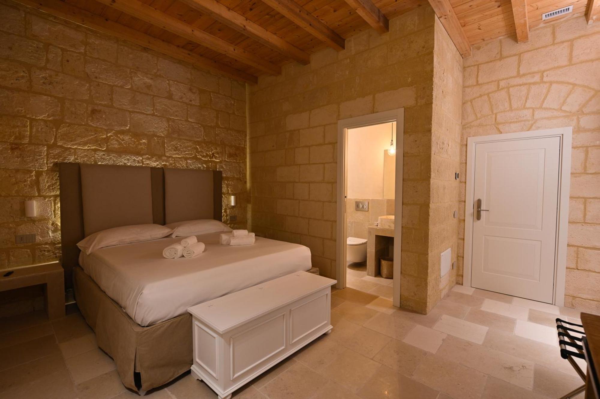 Bed and Breakfast Palazzo Momi Bari Esterno foto