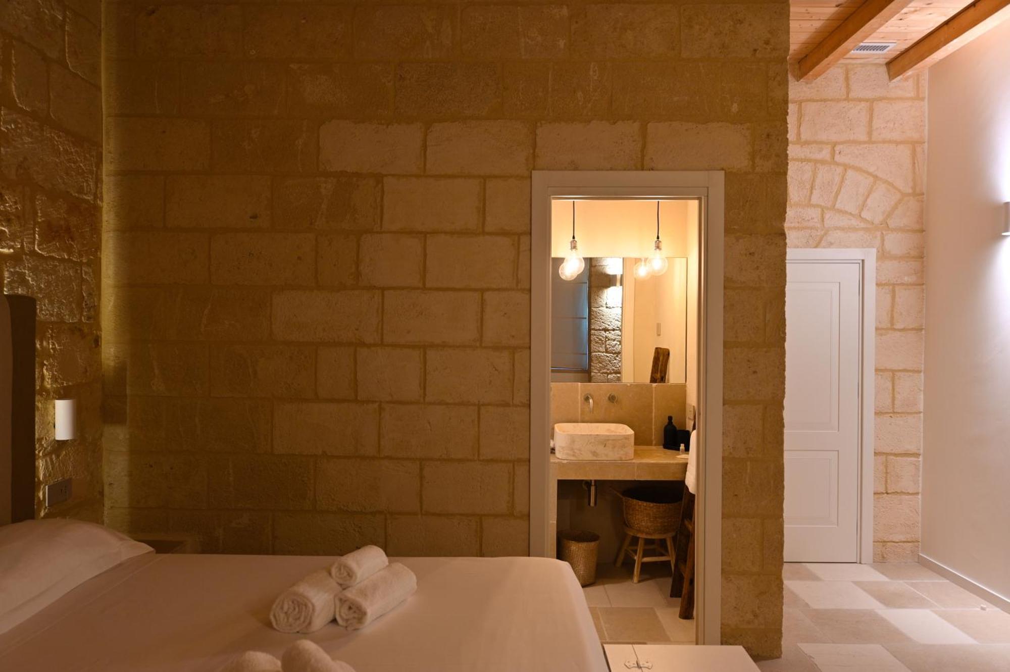 Bed and Breakfast Palazzo Momi Bari Esterno foto