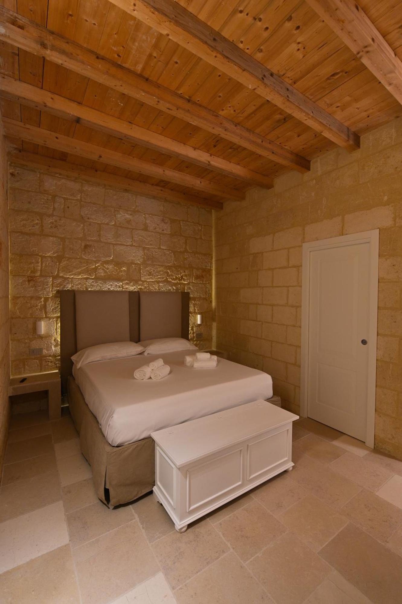 Bed and Breakfast Palazzo Momi Bari Esterno foto