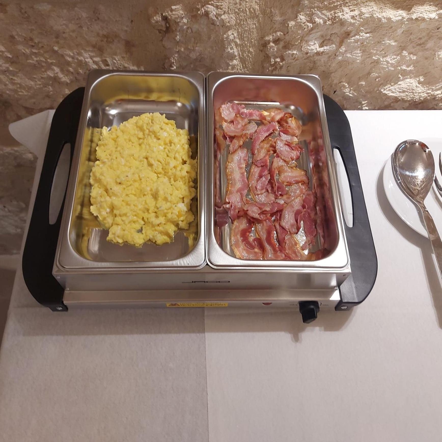 Bed and Breakfast Palazzo Momi Bari Esterno foto